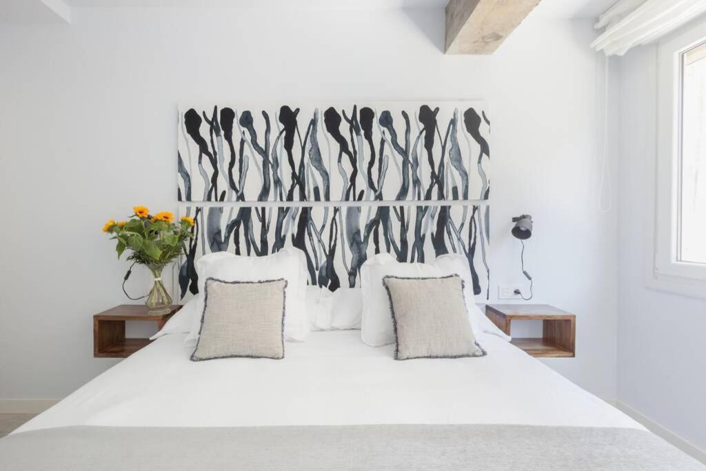 New Gorgeous Central Apartment - Beachfront - 3 Bd San Sebastian Exterior photo