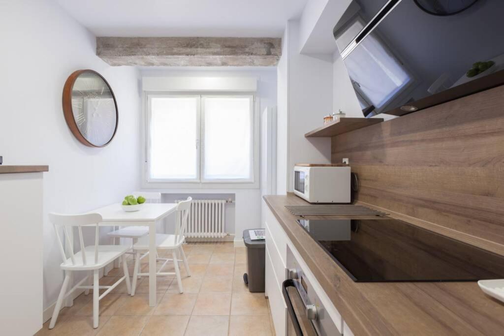 New Gorgeous Central Apartment - Beachfront - 3 Bd San Sebastian Exterior photo